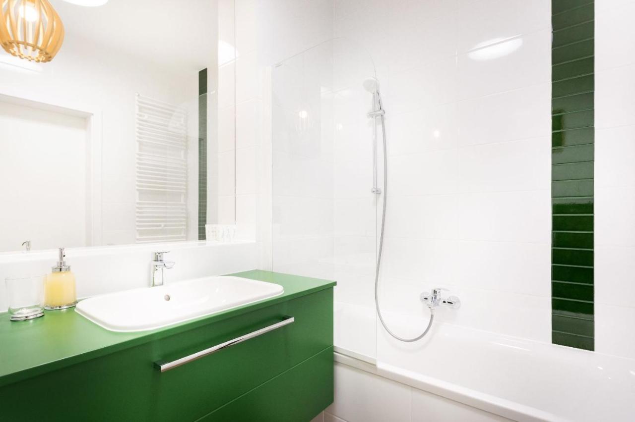 Apartamenty Gasiorowskich 4 Poznan Bagian luar foto
